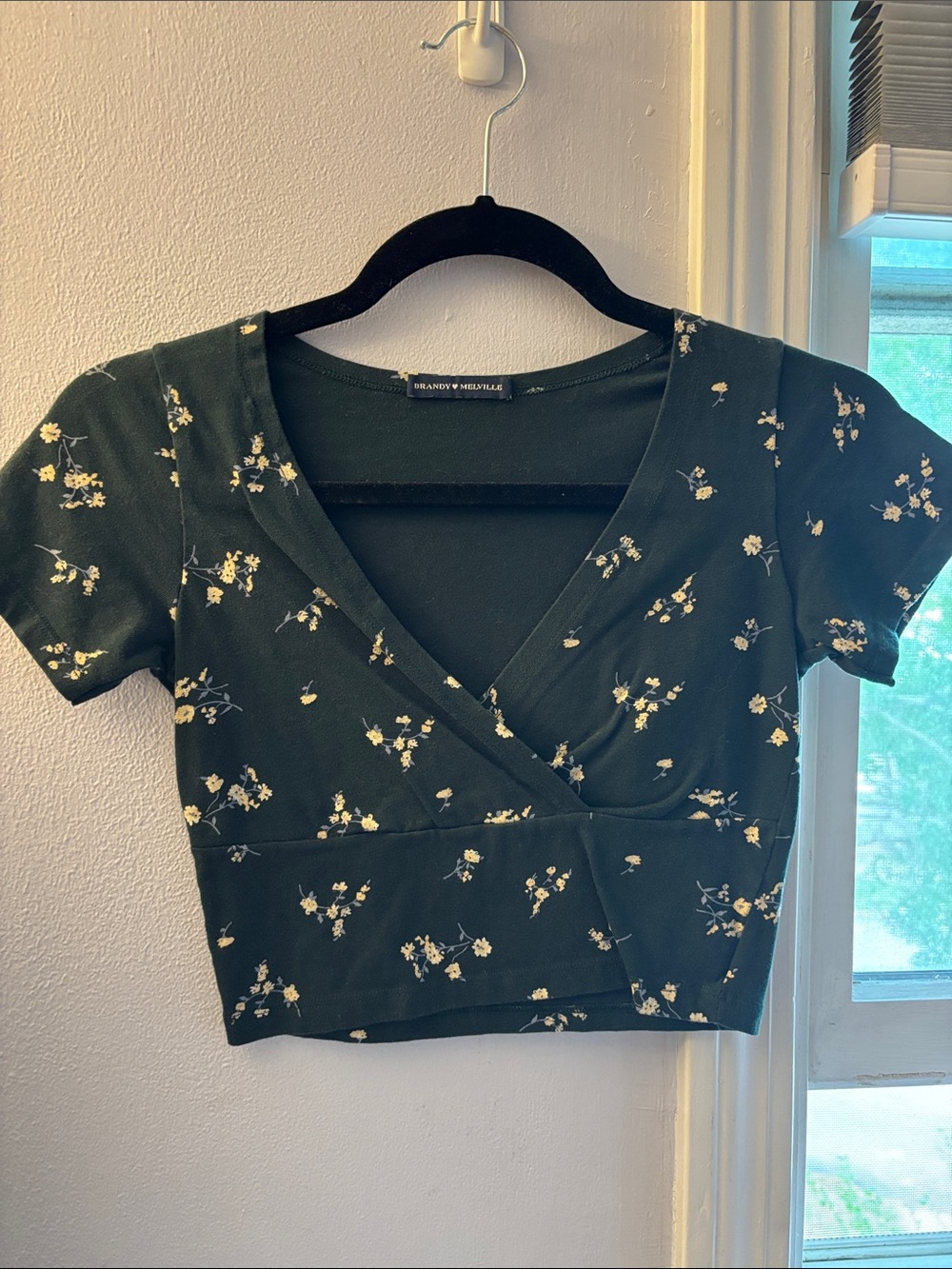 Brandy Melville Dark Green Floral Wrap Crop Top with White & Yellow Blossoms